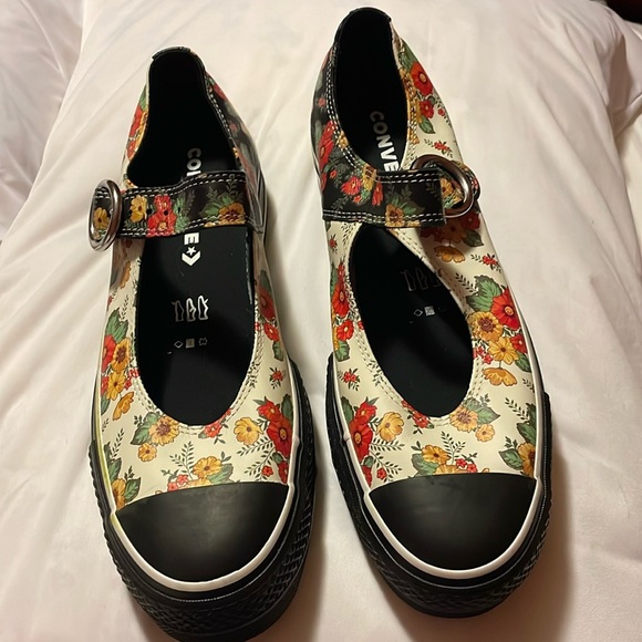 Converse Chuck Taylor Mary Jane Platform In Floral Blocking - Picture 1 of 6
